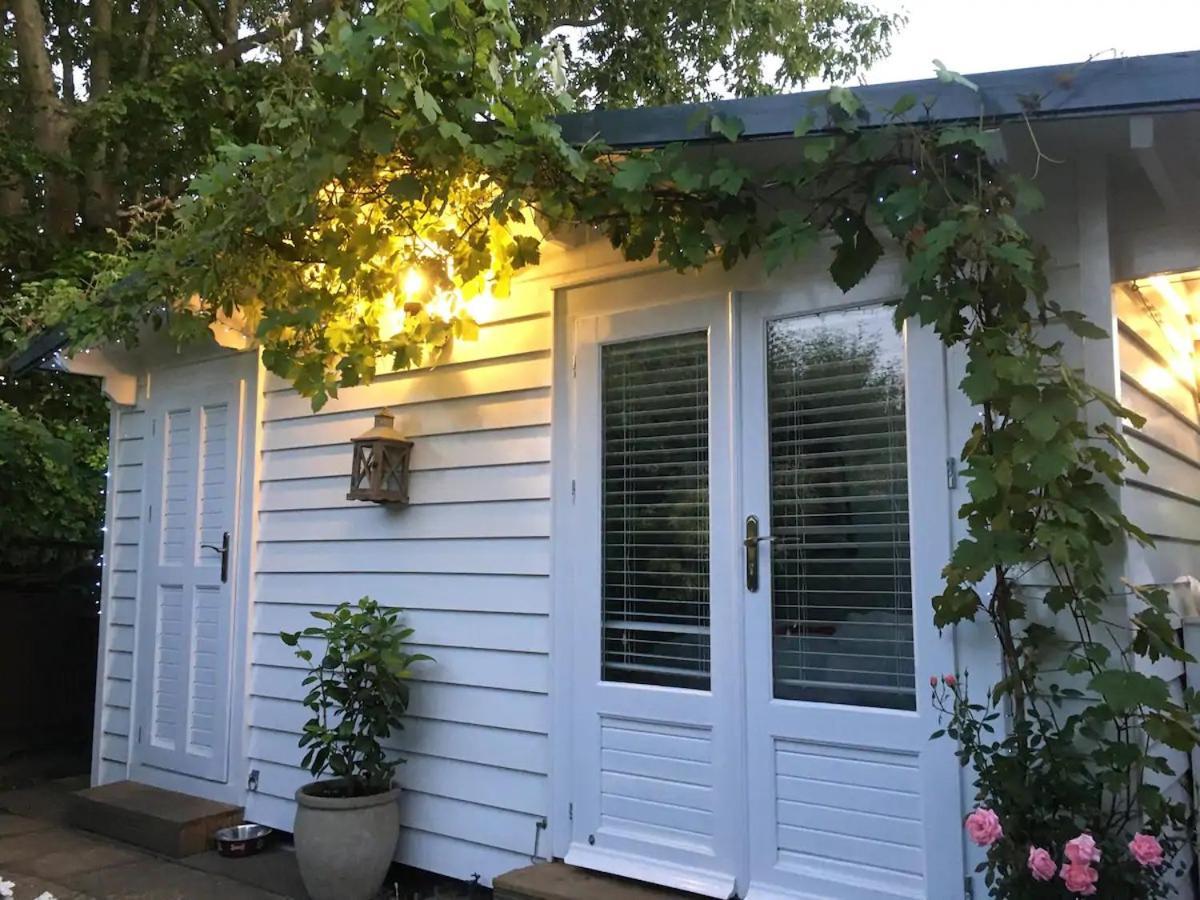 Garden Studio Кранбрук Екстериор снимка
